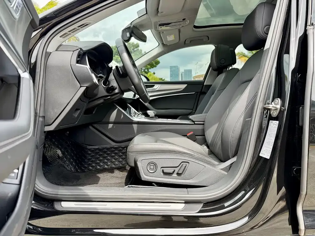 Audi A6 (Import) — фото 2