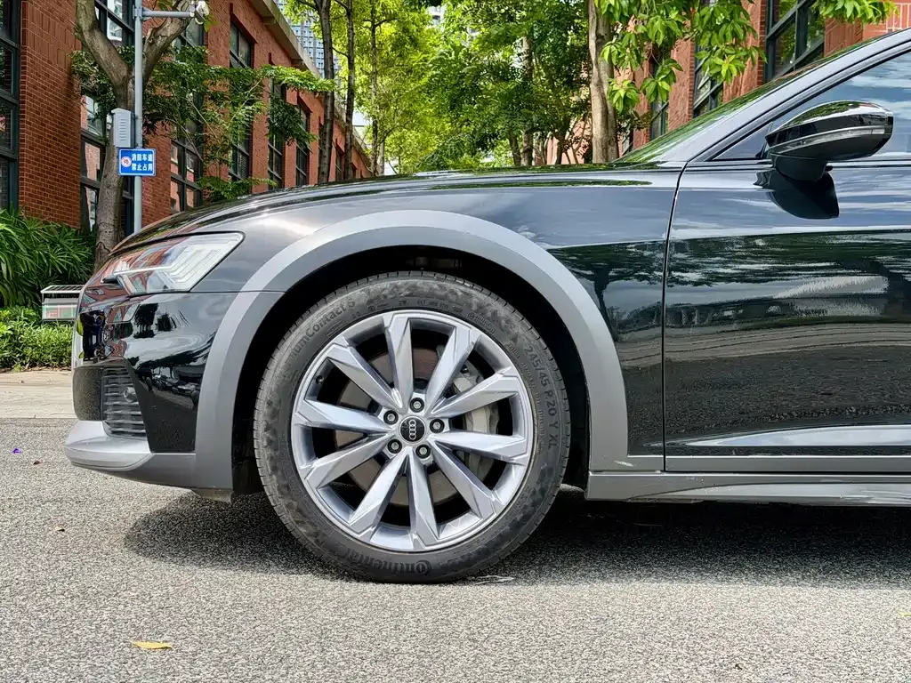 Audi A6 (Import) — фото 9