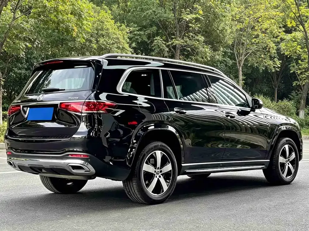 Mercedes-Benz GLS — фото 6