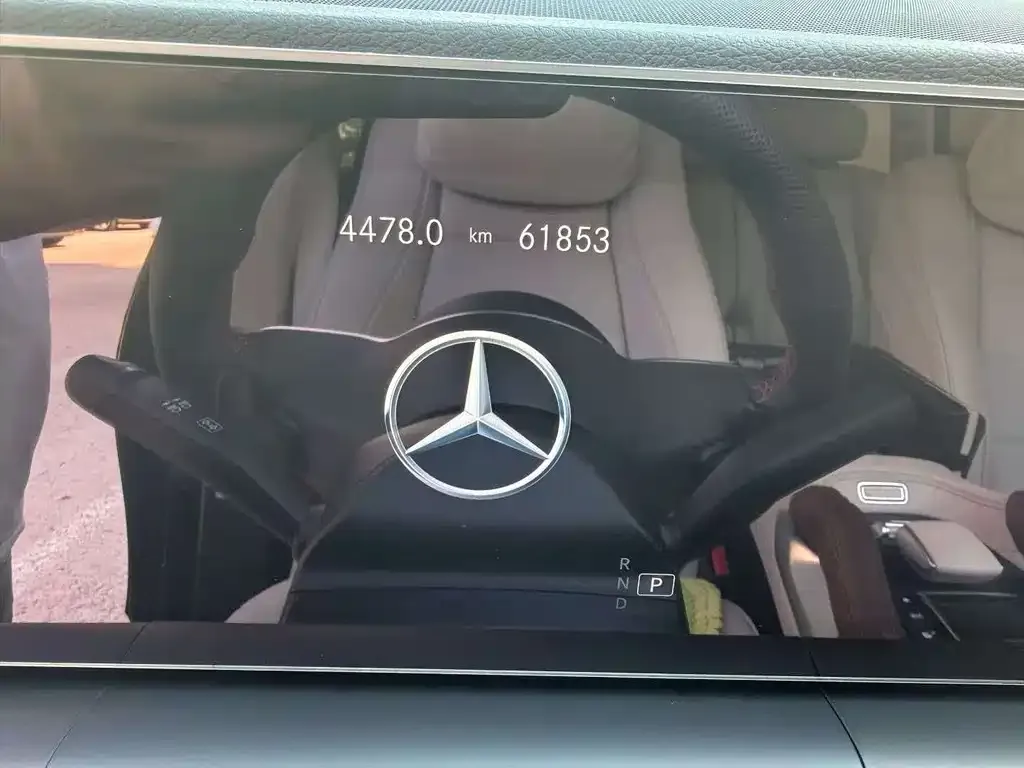 Mercedes-Benz GLS — фото 2
