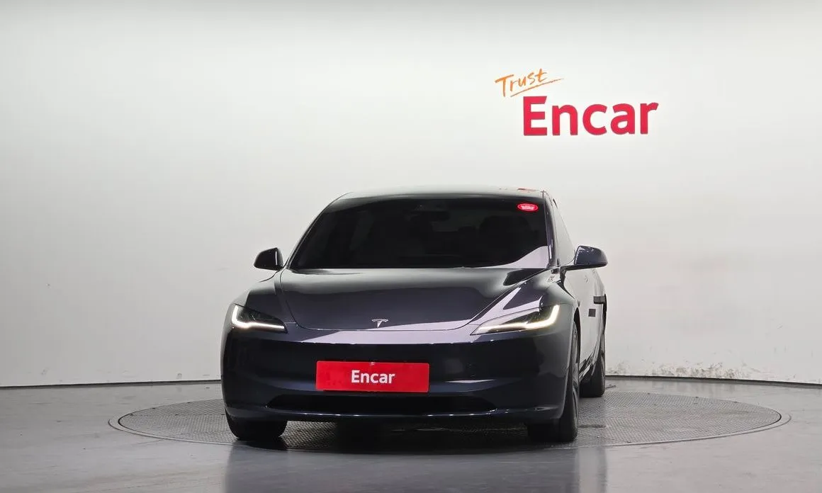 Tesla Model 3 — фото 3