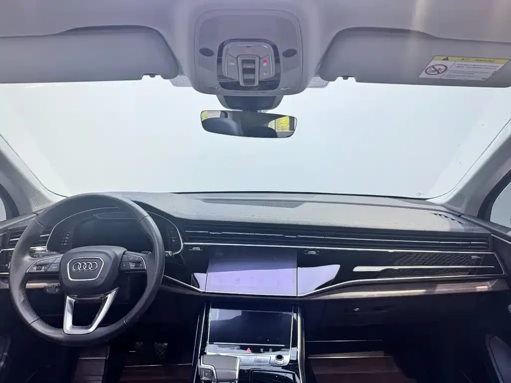 Audi Q7 — фото 2