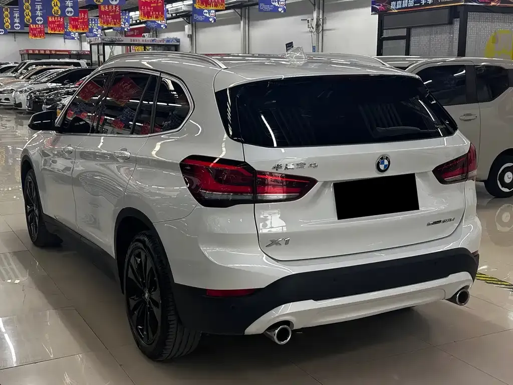 BMW X1 — фото 3