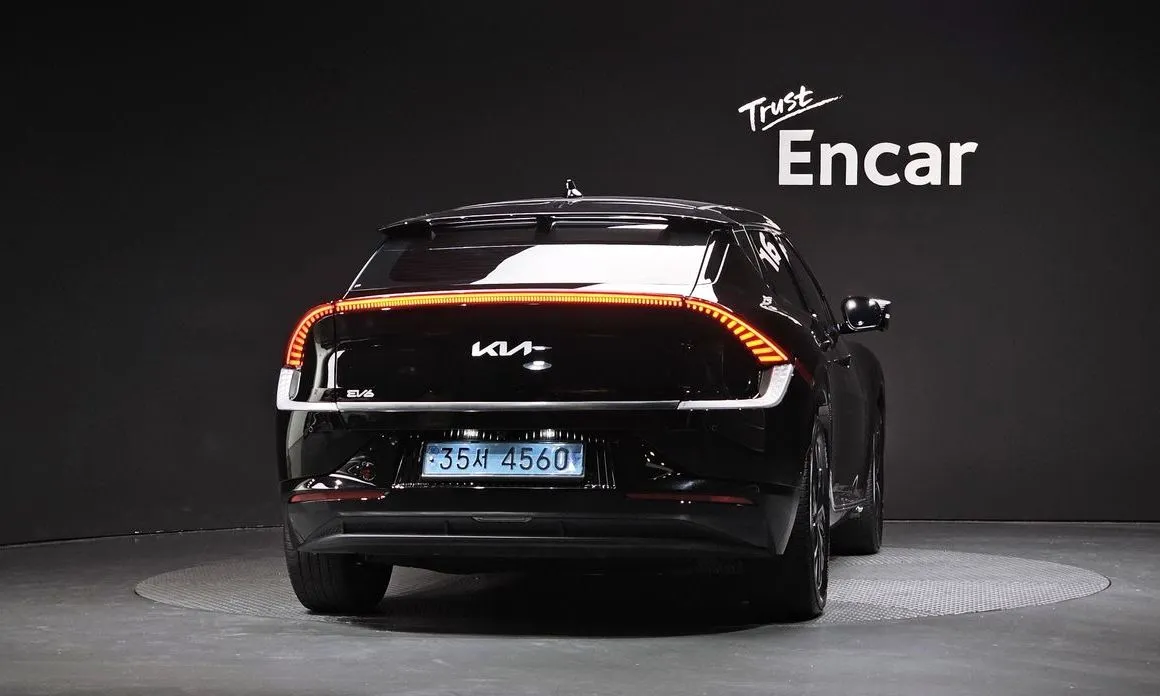 Kia EV6 — фото 2
