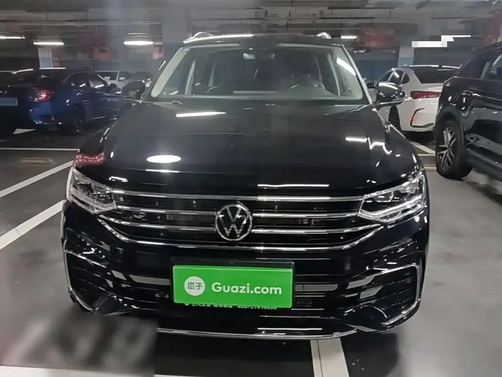 Volkswagen Tiguan L — фото 7