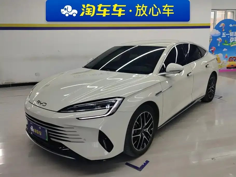 BYD Seal 07 DM-i — фото 1