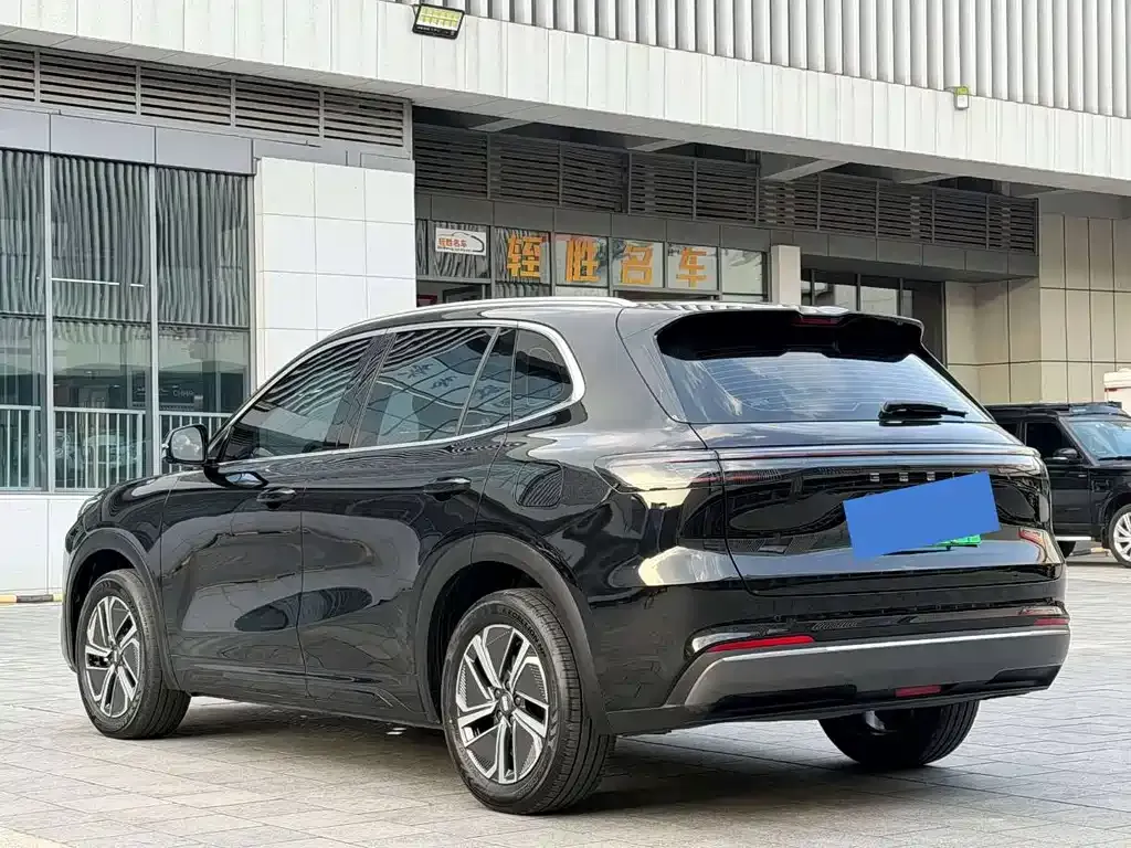 Geely Galaxy Xingjian 7 — фото 5