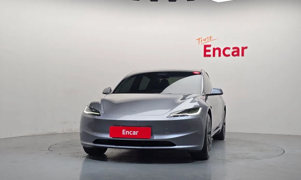 Tesla Model 3 — фото 6