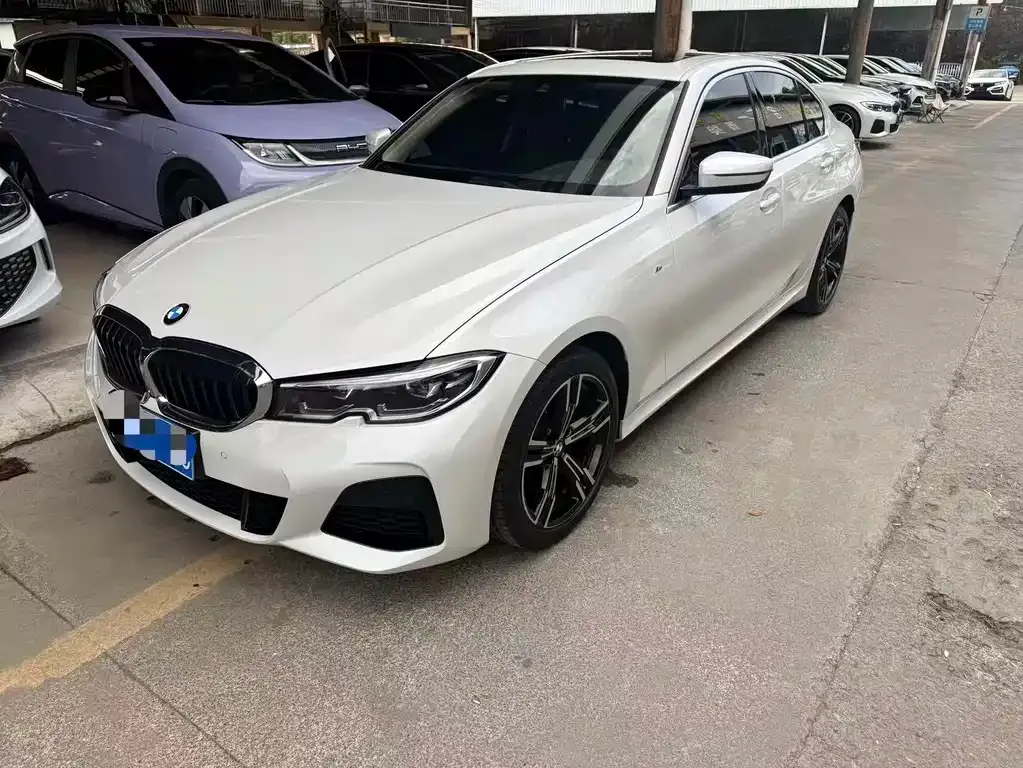 BMW 3 Series — фото 1