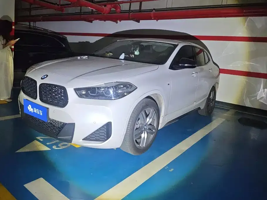 BMW X2 — фото 1