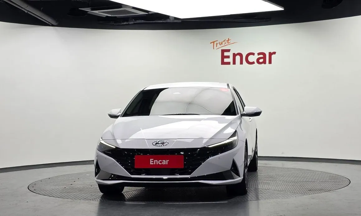 Hyundai AVANTE — фото 5