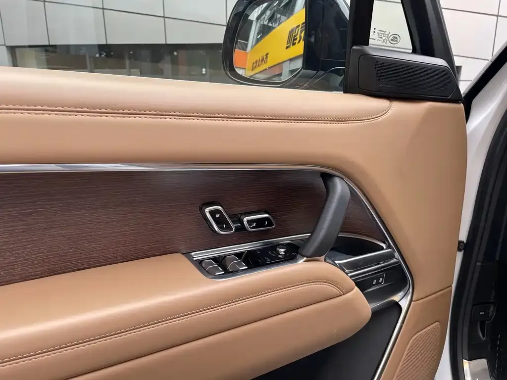 Land Rover Range Rover — фото 10