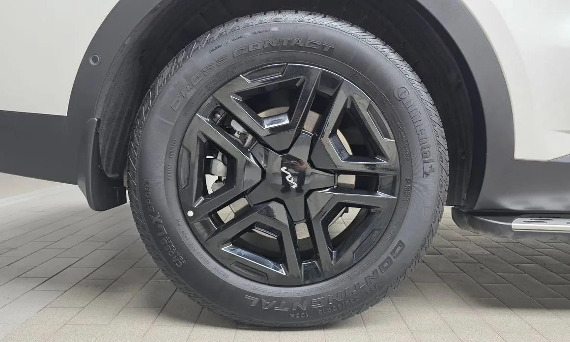 Kia Sorento — фото 6