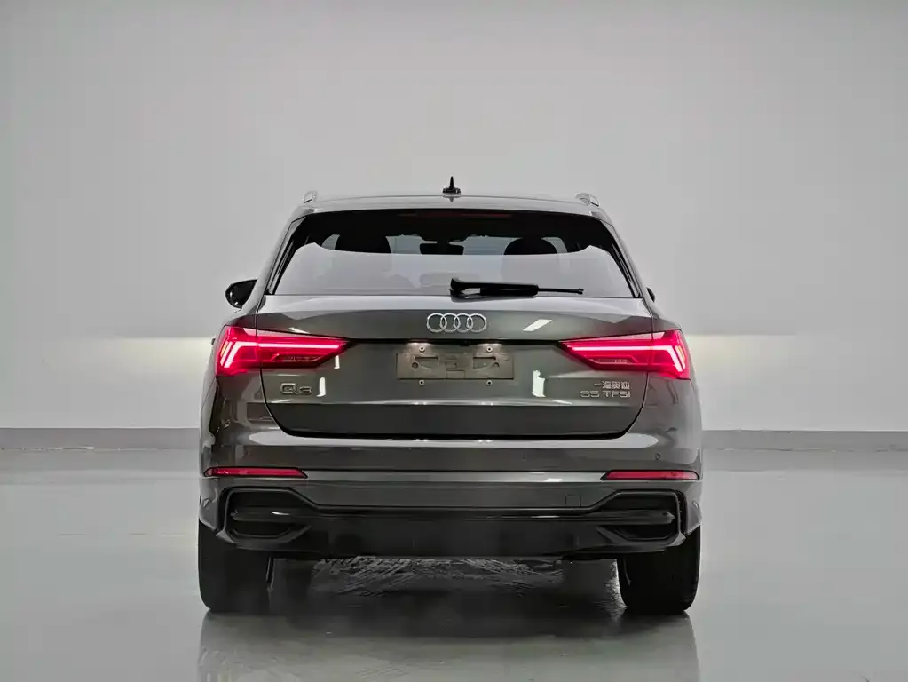 Audi Q3 — фото 9