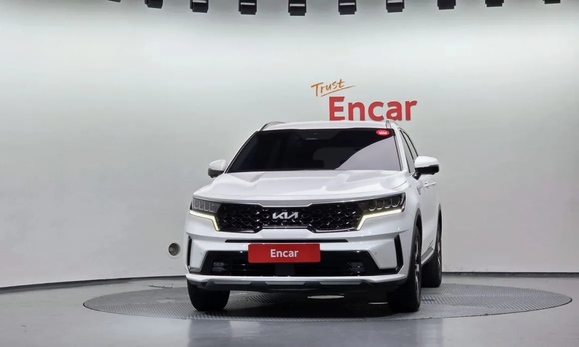 Kia Sorento — фото 5