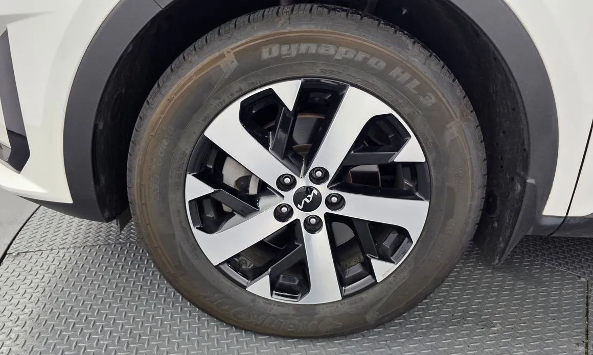 Kia Sorento — фото 8