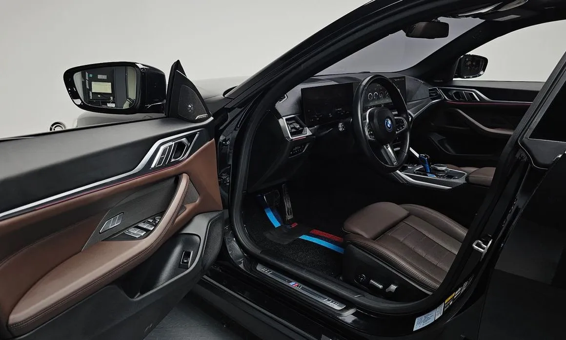 BMW i4 — фото 9