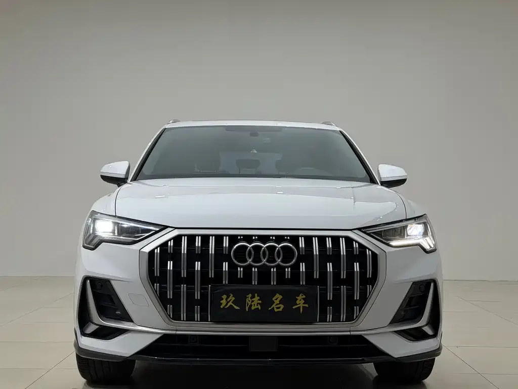 Audi Q3 — фото 2