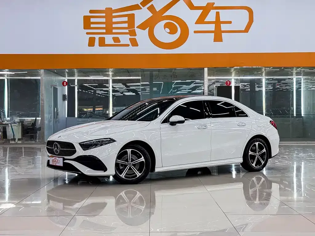 Mercedes-Benz A-Class — фото 3