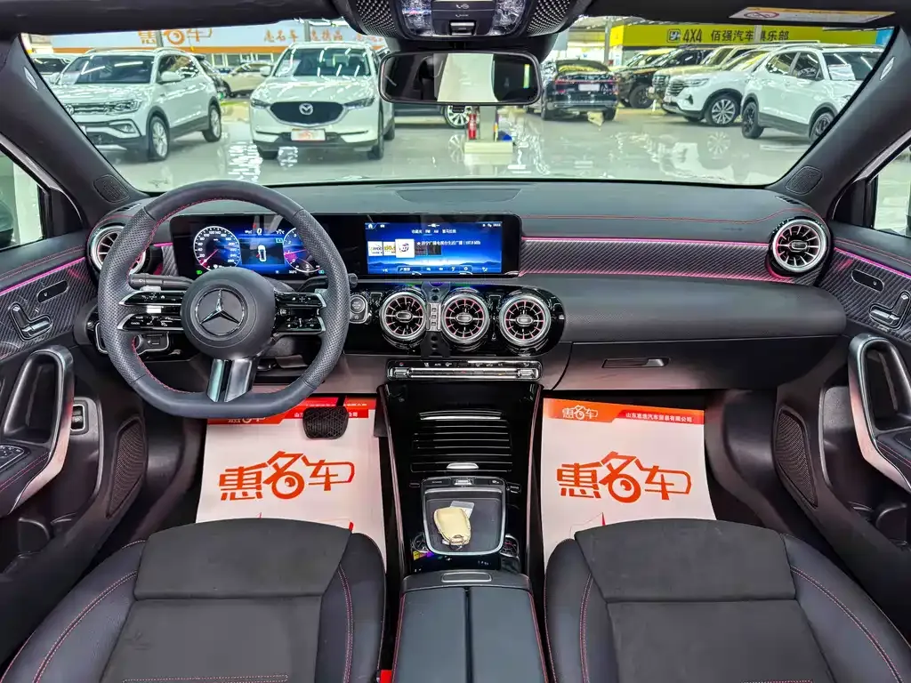 Mercedes-Benz A-Class — фото 10