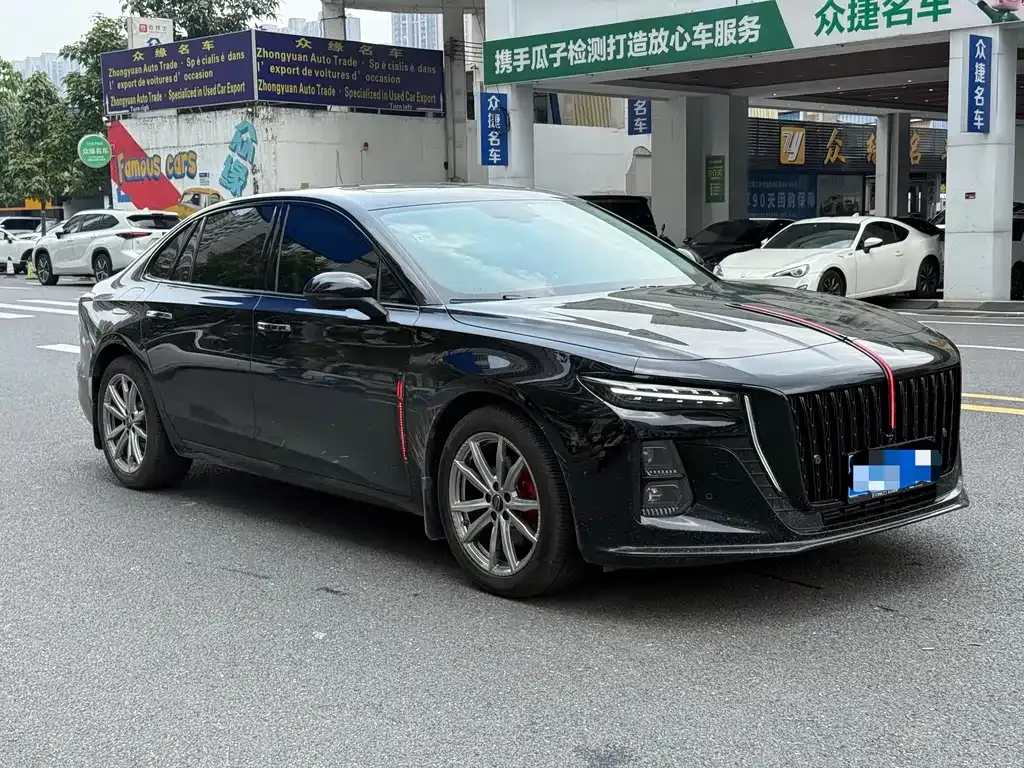 Hongqi H5 — фото 3