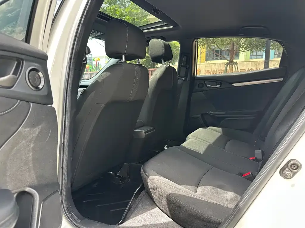 Honda Civic — фото 2