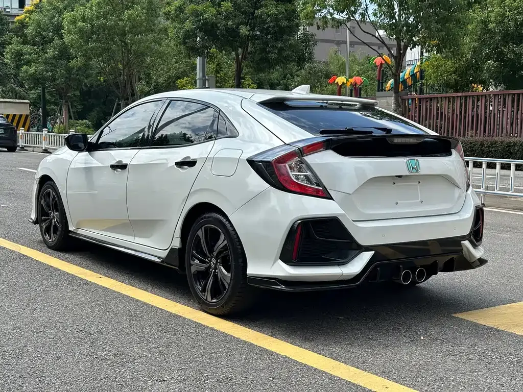Honda Civic — фото 4