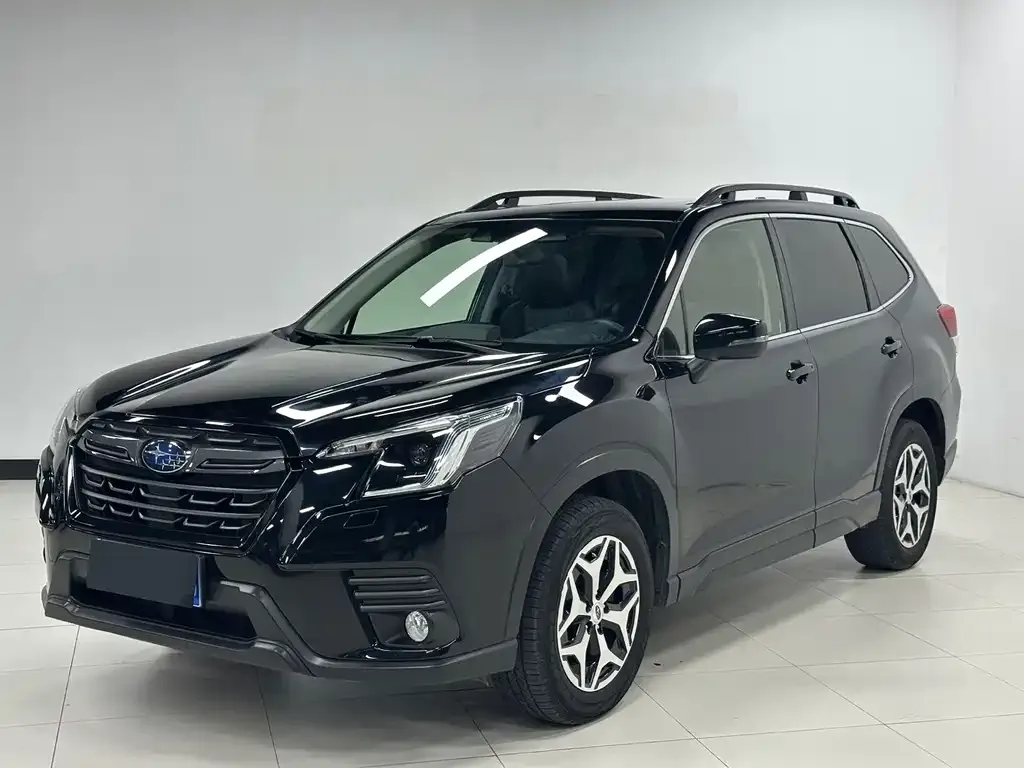 Subaru Forester — фото 1