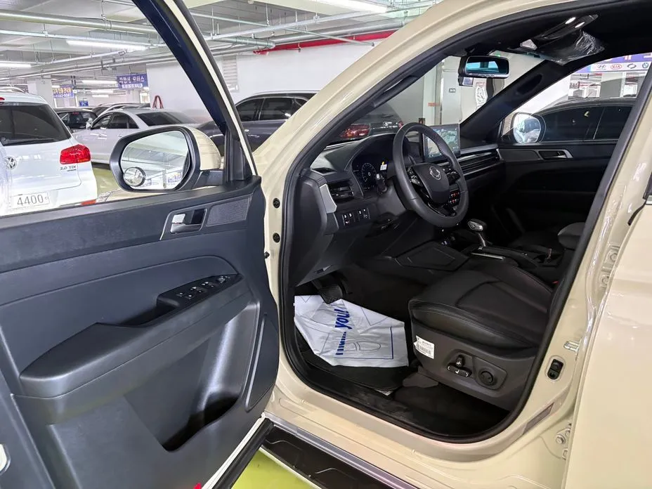 KG Mobility (Ssangyong) Rexton — фото 9