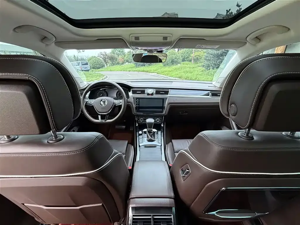 Volkswagen Phideon — фото 4