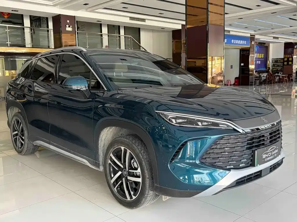 BYD L DM-i — фото 2