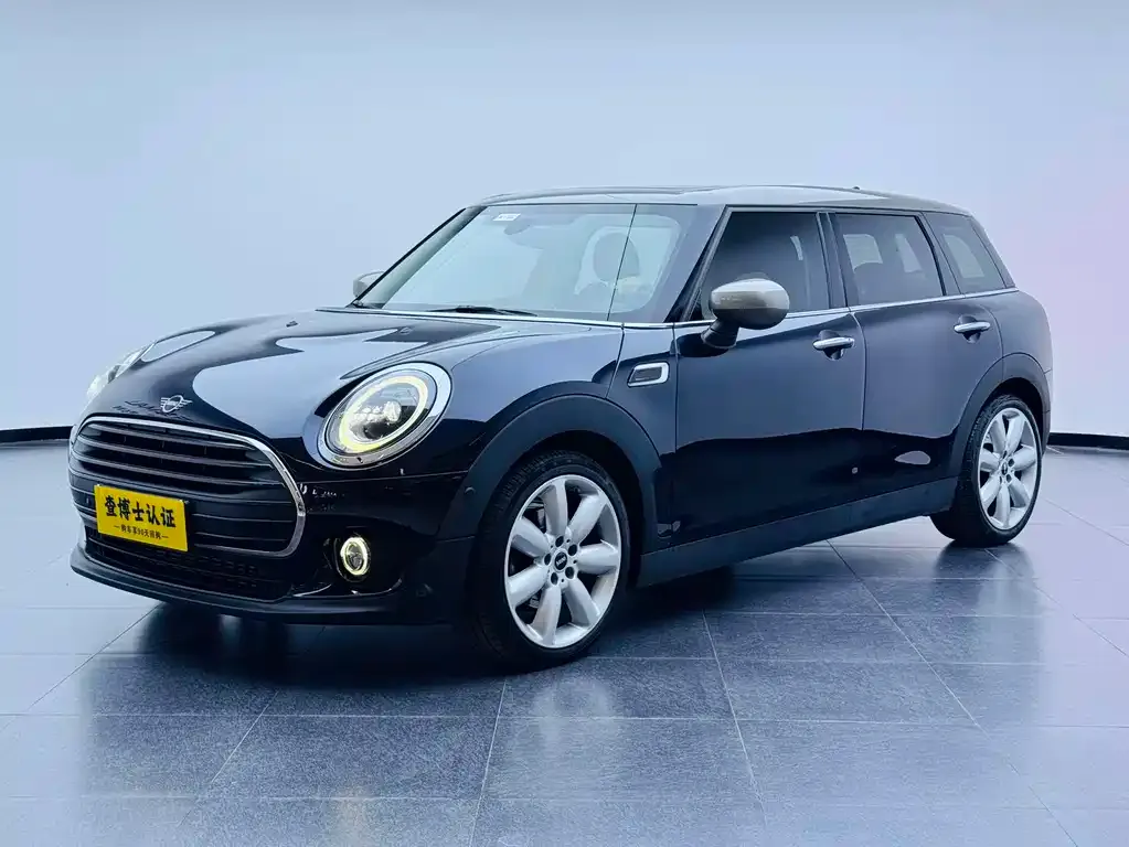 MINI Clubman — фото 1