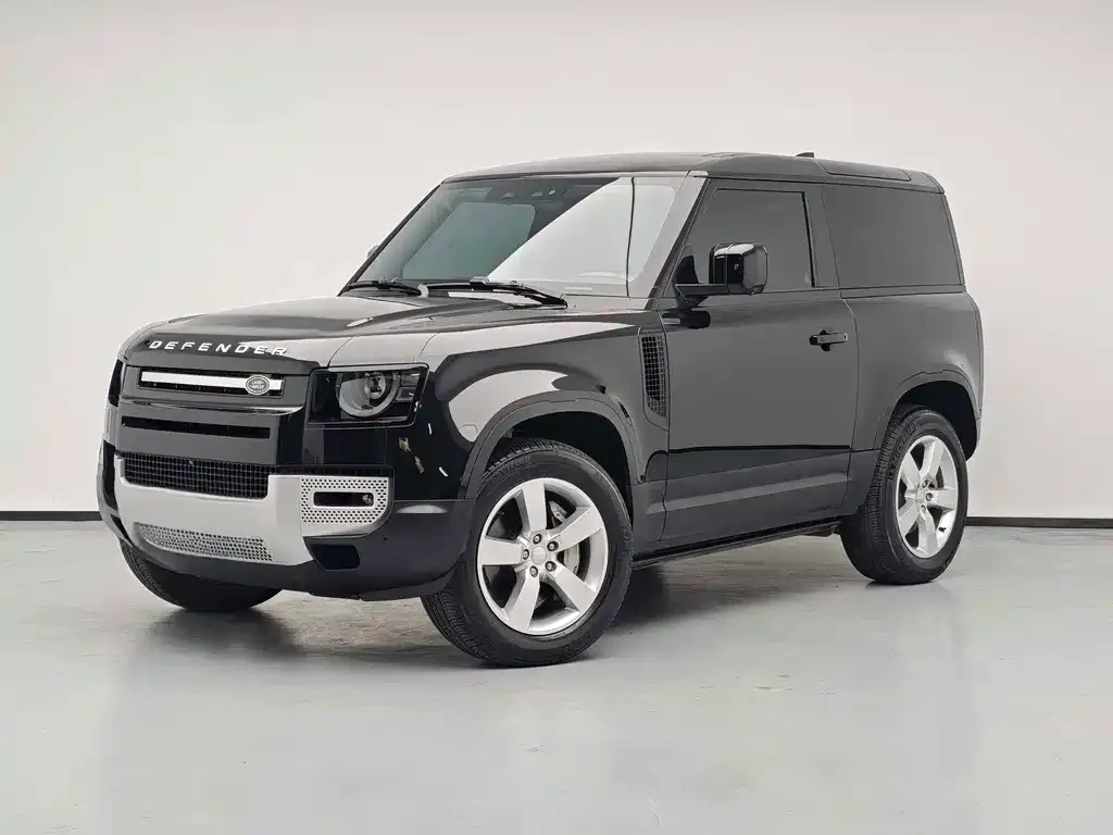 Land Rover Defender — фото 1