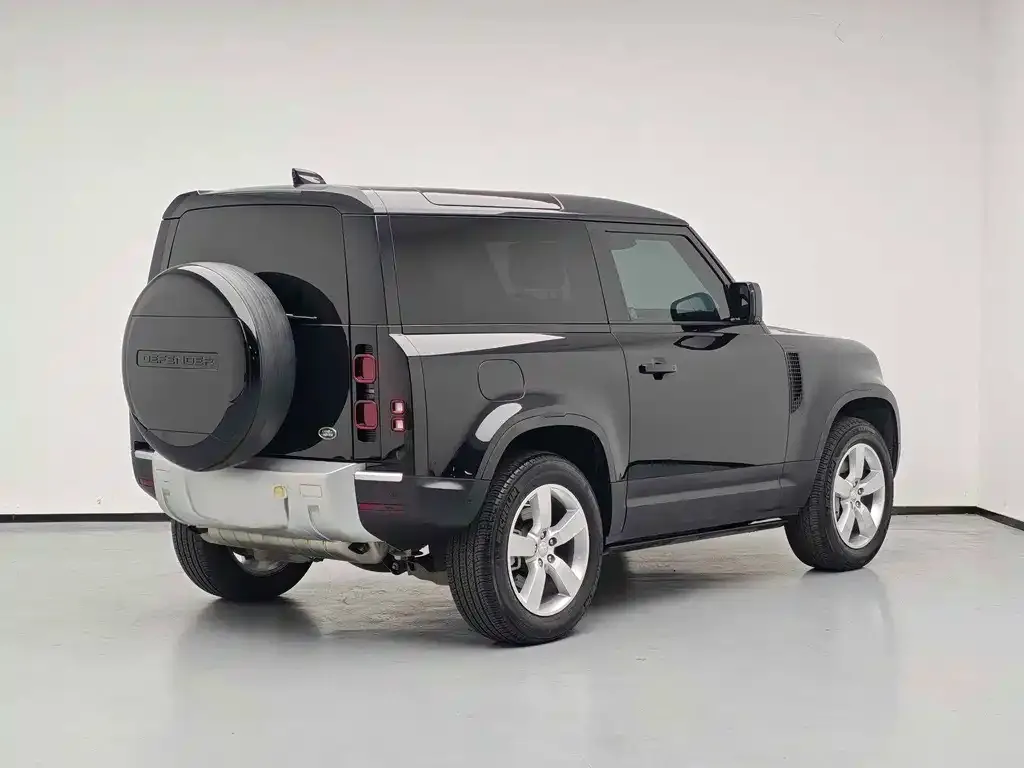 Land Rover Defender — фото 4