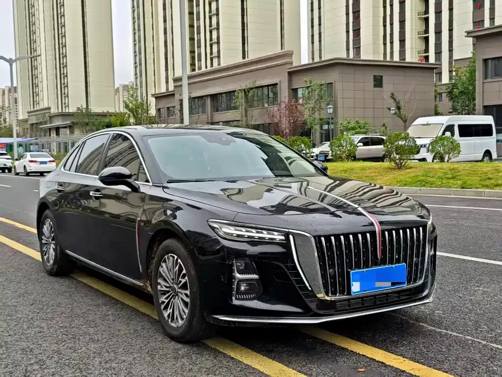 Hongqi H5 — фото 5