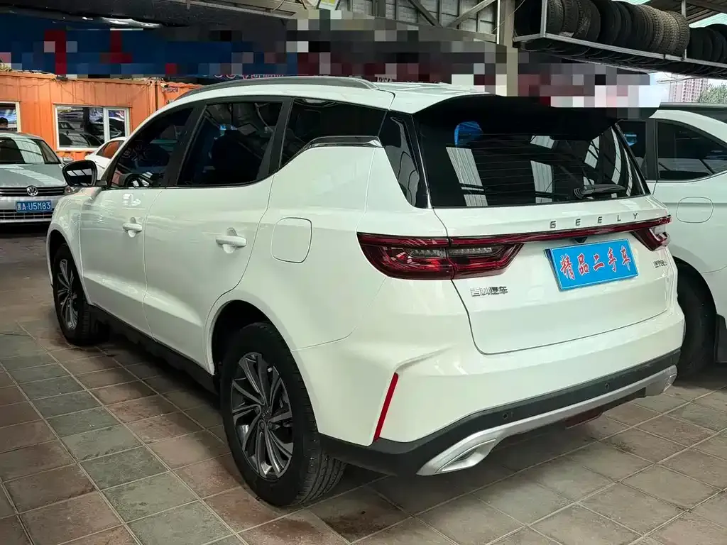 Geely Vision X6 — фото 4
