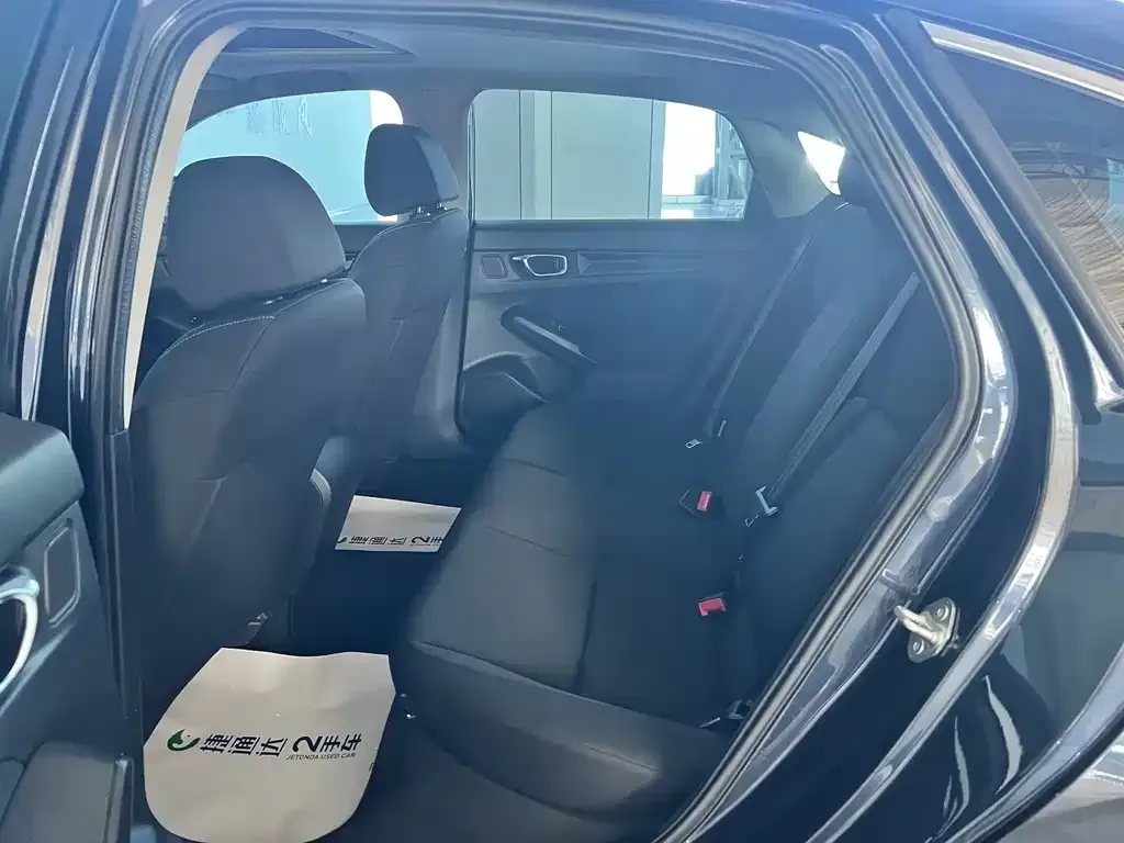 Honda Civic — фото 9