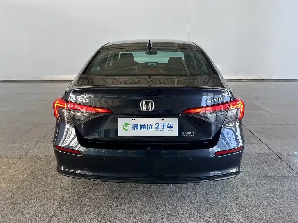 Honda Civic — фото 5