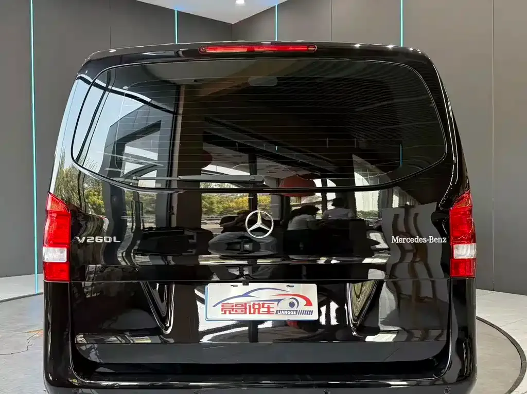 Mercedes-Benz Vito — фото 8