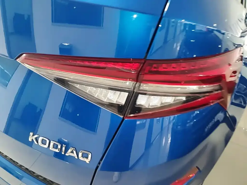 Skoda Kodiaq — фото 4