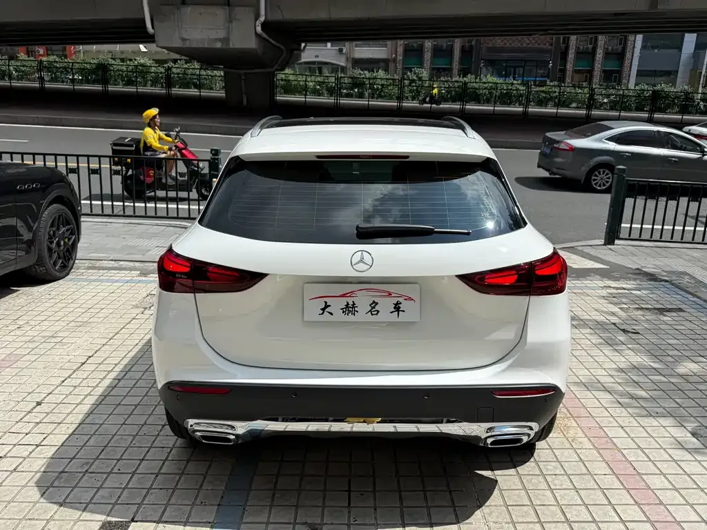 Mercedes-Benz GLA — фото 5