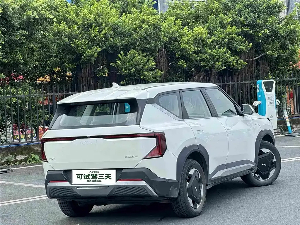 Kia EV5 — фото 9