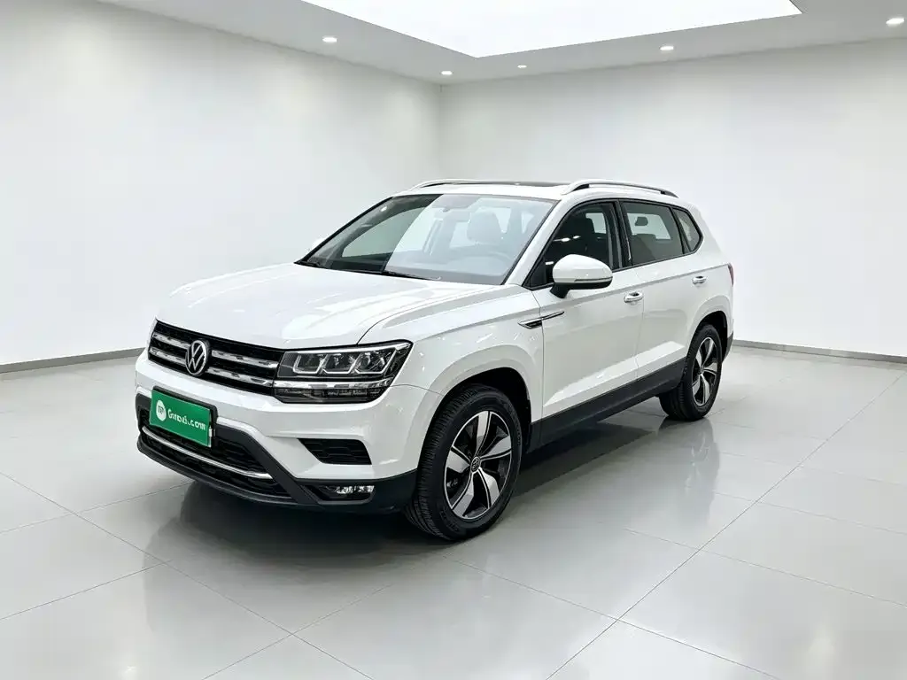 Volkswagen Tharu — фото 1