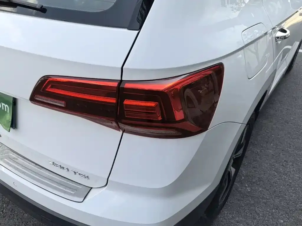 Volkswagen Tharu — фото 5