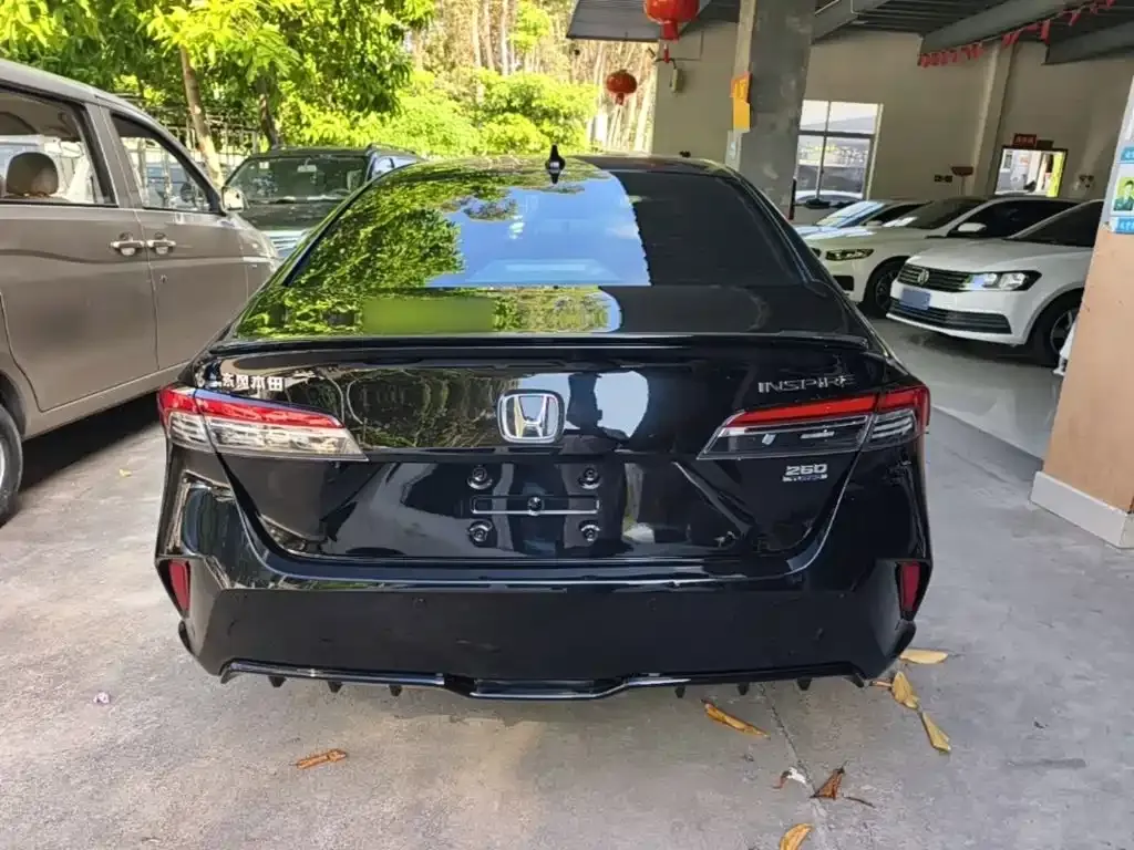 Honda Inspire — фото 10