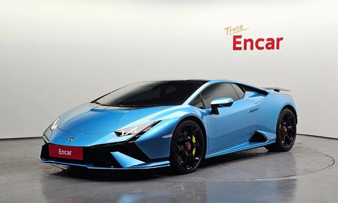 Lamborghini Huracan — фото 1