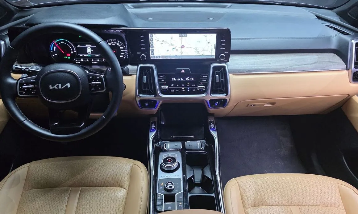 Kia Sorento — фото 10