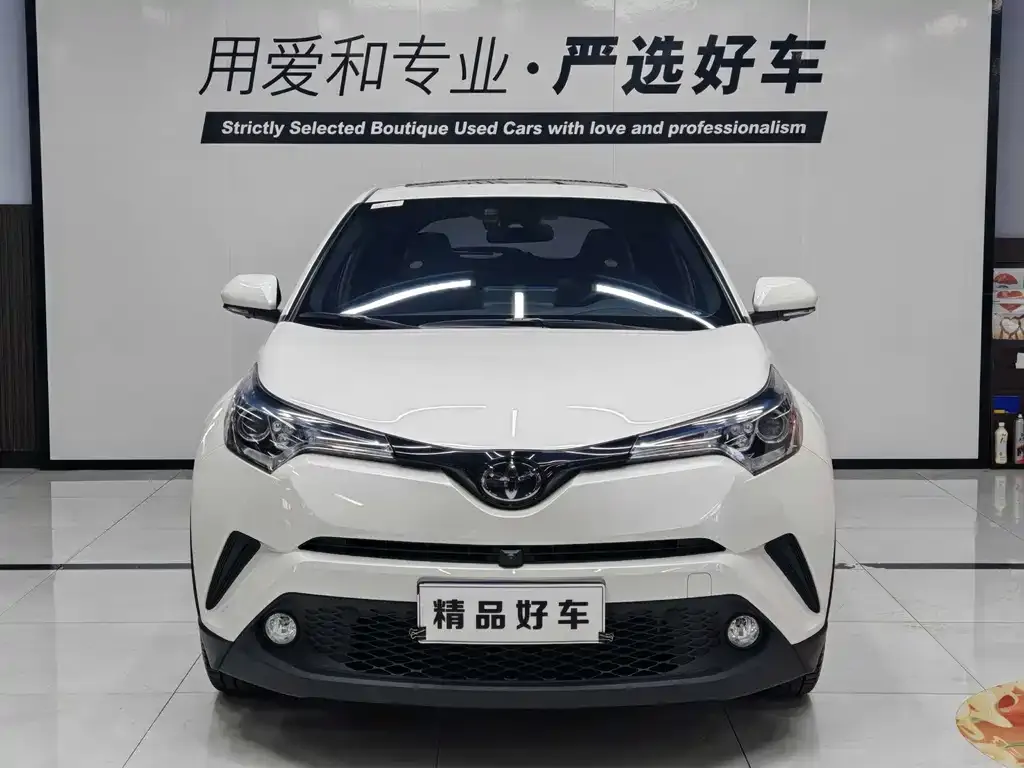 Toyota C-HR — фото 10