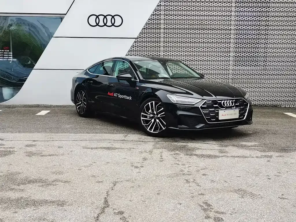 Audi A7 — фото 9