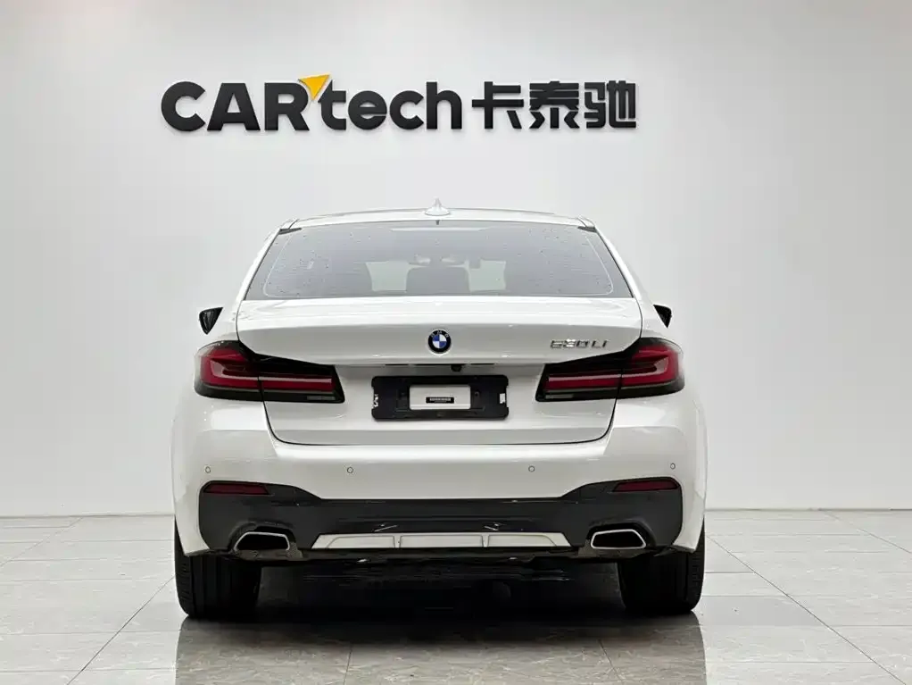 BMW 5 Series — фото 4